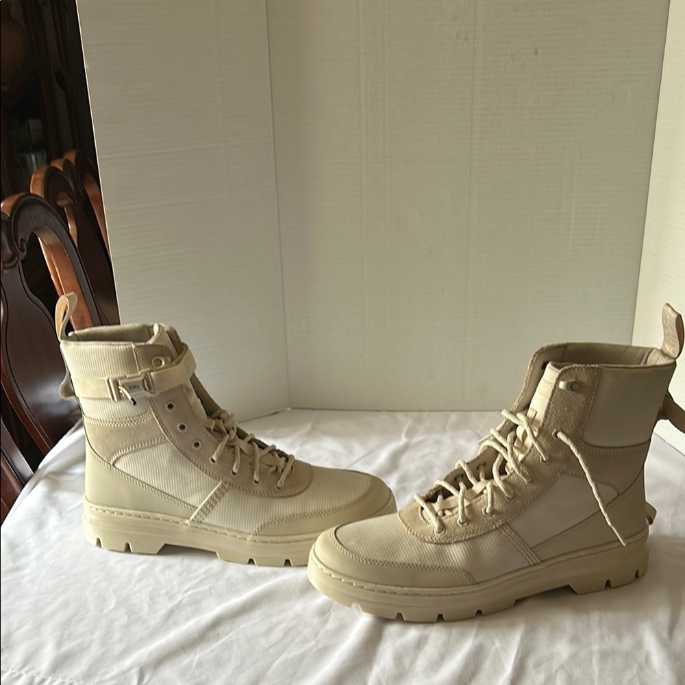 Dr. Martens Cream Boots with Chunky Sole and Lace-Up Design - Picture 5 of 5